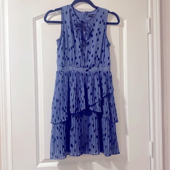 Banana Republic Women’s Sleeveless Dress Blue w/ Navy Dots Petite 0 - Picture 1 of 5